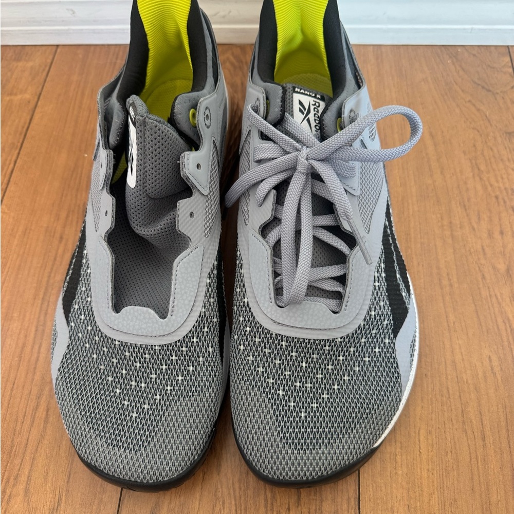 Men’s Reebok shoes - Picture 2 of 4